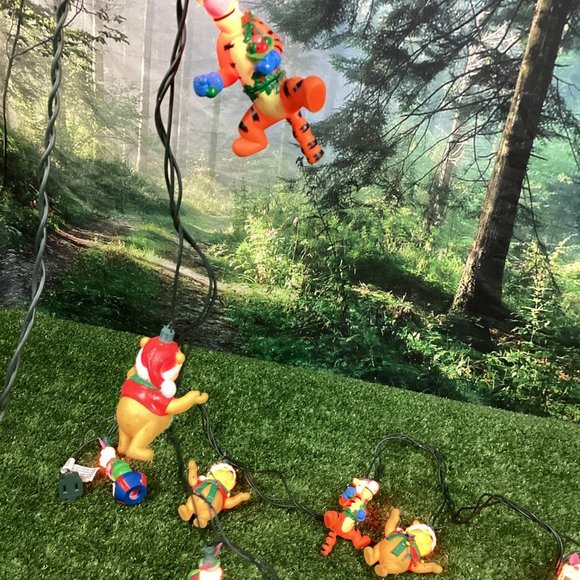 Vintage Winnie the Pooh Christmas String Lights - Picture 7 of 12
